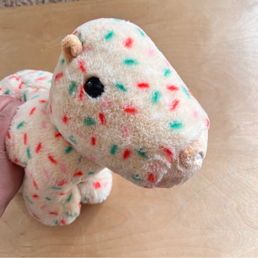 Build-A-Bear Cookiebara - Picture 2 of 7